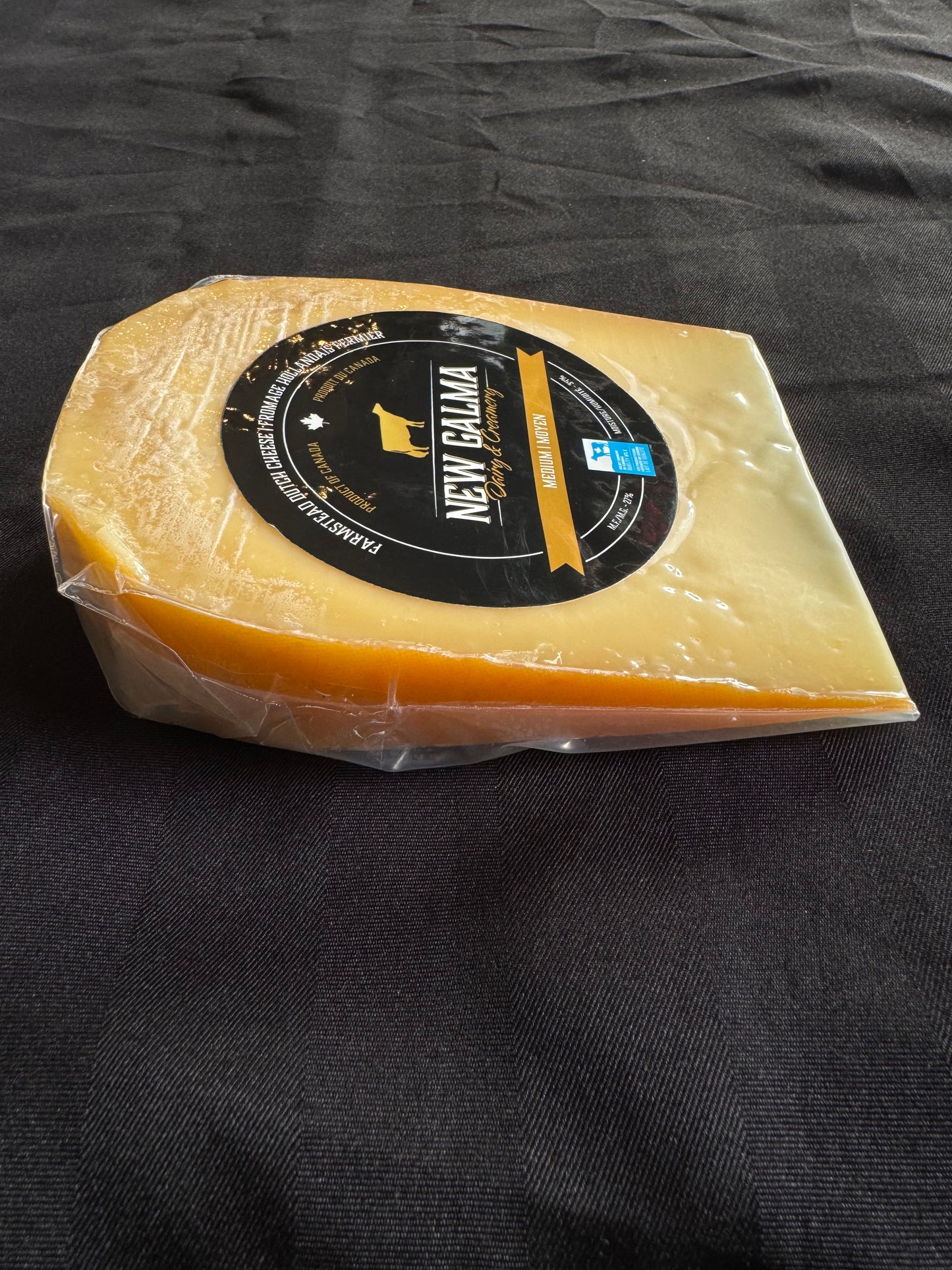 Farmstead Dutch Cheese Medium